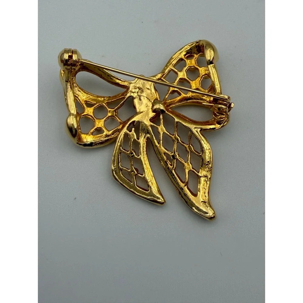 Vintage Gold Tone Lattice Bow Brooch Clear Rhinestone Statement Pin Costume